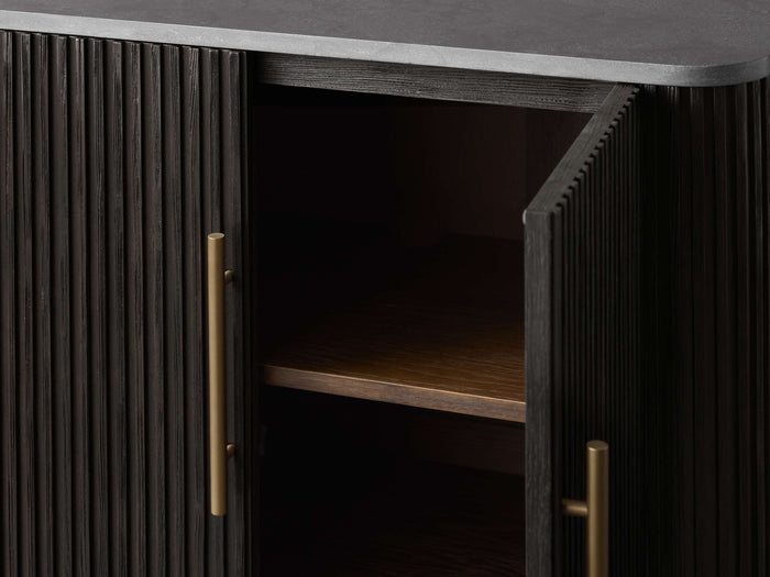 Finnley Hall Chest