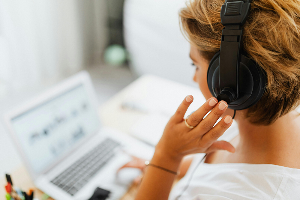 Personalized 1-on-1 Customer Support